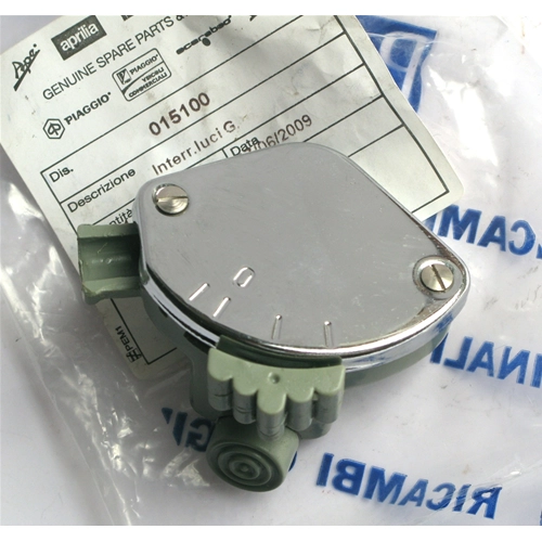 Original PIAGGIO grey light switch for VESPA 125 V30T V31T V32T V33T ro 015100