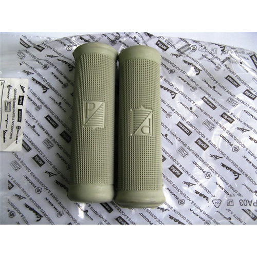 Pair of gray PIAGGIO grips for VESPA 150 VL1T VL2T STRUZZO 150 GS VS1T external cables ro 022885