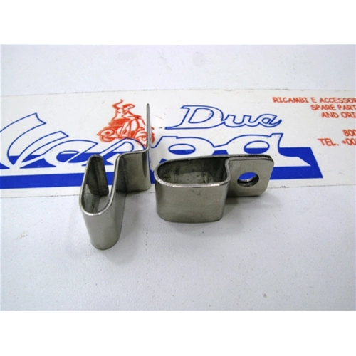 Pair of chrome-plated plates for fixing fan cover cables for VESPA