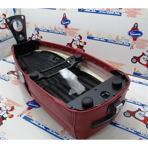 Asiento rojo sin paneles para VESPA PX PE 125 150 200 primera serie