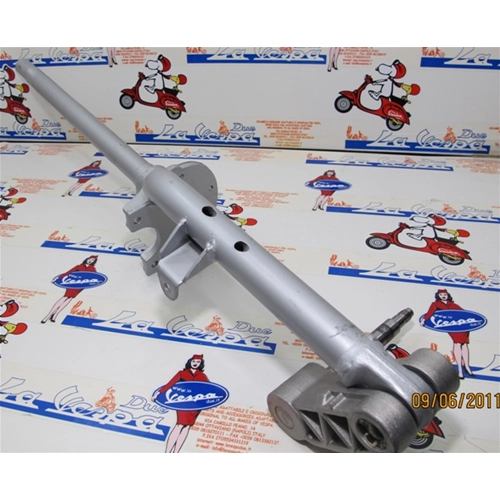 Front fork fork for VESPA 125 150 200 PX PE first series with and without arrows ro 183435 steering tube