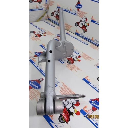 Front fork fork for VESPA 125 150 200 PX PE first series with and without arrows ro 183435 steering tube