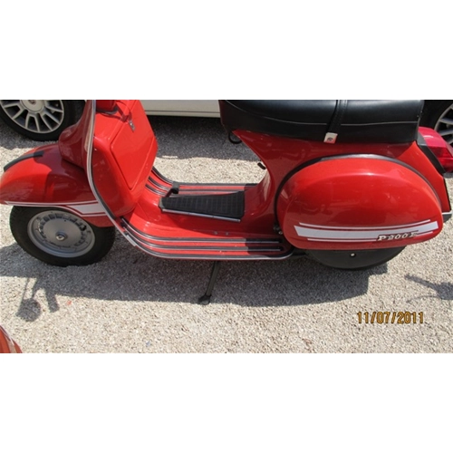 White adhesive trims for bodywork, bonnets and mudguards for VESPA PX PE 125 150 200 ARCOBALENO
