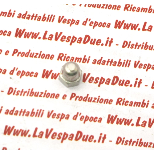 Tuerca de cabeza abovedada para ajuste de la bocina para VESPA 125 V1T a V15T V30T a V33T desde 1952
