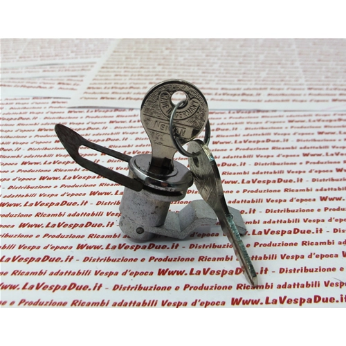 NEIMANN Runddeckelschloss für VESPA 125 150 VNA VNB VB1 VBA VBB VL1 GL GS 50 90 SS SUPER SPRINT 160 GS ro 077049 098653 für seitliche Kofferraumdeckelöffnung 20 mm ro 025911