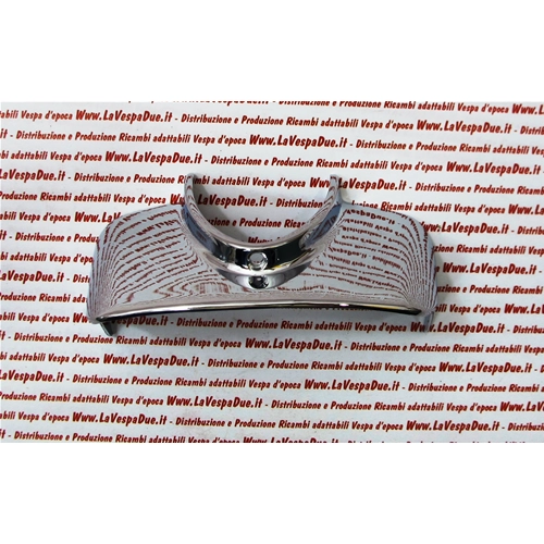 Visera cromada para luz trasera de VESPA 125 150 160 cc GS VBA VBB VNB