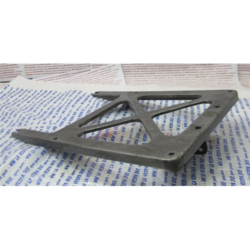 Placa portaequipajes trasera para cojín de asiento VESPA 125 V30T V31T V32T V33T de 1950 a 1952