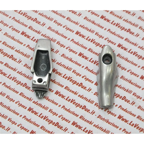 Embout extérieur droit en zamak pour repose-pieds VESPA 150 GS VS3T VS4T VS5T à partir du cadre 0031831