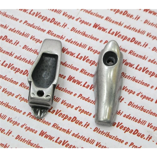 Embout extérieur gauche en zamak pour repose-pieds VESPA 150 GS VS3T VS4T VS5T du cadre 0031831