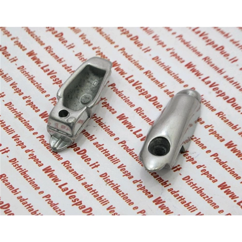 Embout extérieur droit en zamak pour repose-pieds VESPA 150 GS VS2T VS3T jusqu'au cadre 0031830