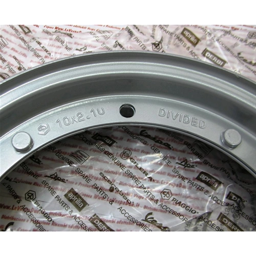 Cerchio ruota Originale Piaggio 3.00 3.50 10 VESPA SPECIAL PK S HP FL V 125 TS GT R PE PX ARCOBALENO SPRINT APE 50 125 200 r.o. 084631 0846315 5800010