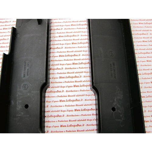 Par de estriberas negras para PIAGGIO 50 SI MIX FL de 1996 a 1999 ro 228989
