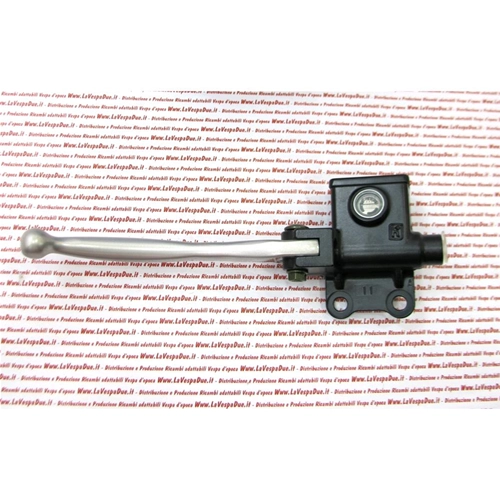 Pompe de frein avant d'origine PIAGGIO pour VESPA 125, 150 et 200 PX MILLENNIUM (freins à disque) de 1998 à 2012. Références : RO 58572R, 563788, 600824, 56219R.