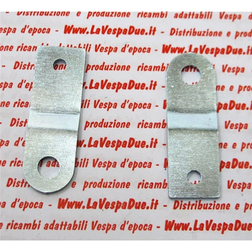 Pair of plates and galvanized clip kit for fixing the petrol tank of the VESPA 150 GS VS1T VS2T VS3T VS4T VS5T