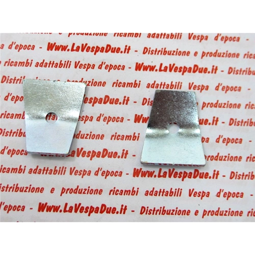 Par de placas y kit de clips galvanizados para fijar el depósito de gasolina VESPA 125 Barra de faro bajo Caja de cambios desde el bastidor V1T hasta 71499