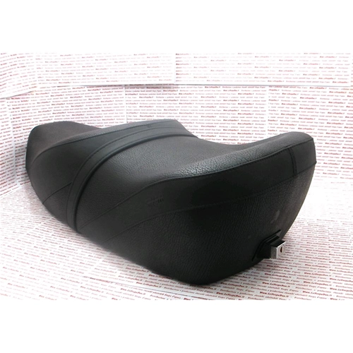 Asiento de lujo tamaño KING para VESPA 80 125 150 200 PX PE ARCOBALENO GT GTR completo con cerradura