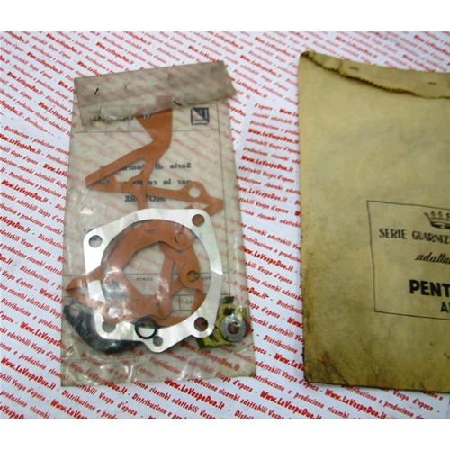 Joints de moteur APE PENTARO d'origine, invendus.