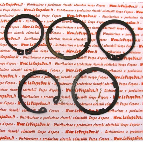 Kit complet de 6 anneaux élastiques de sécurité Seeger pour la révision du moteur VESPA 50 NLR SPECIAL