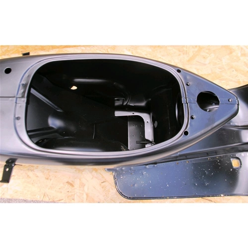 Kompletter Karosserierahmen original PIAGGIO neue VESPA PX PE 125 150 200 von 1998 bis 2007 ro 5772527 57725251 581521 57597601 5772525 5772526
