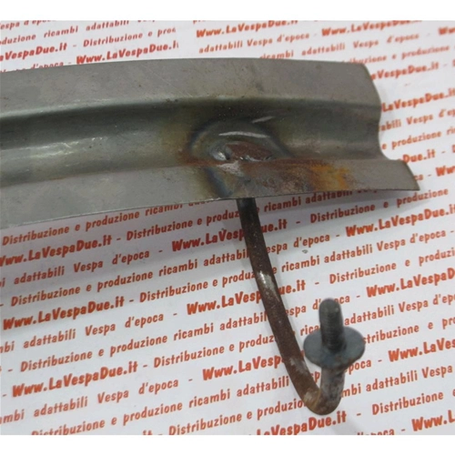Motorhauben-Türschlosshalterung für VESPA 125 150 V1T A V15T V30T A V33T VM1T VM2T U Utility VN1T VN2T VL1T VL2T VL3T VB1T, handgefertigt in Italien
