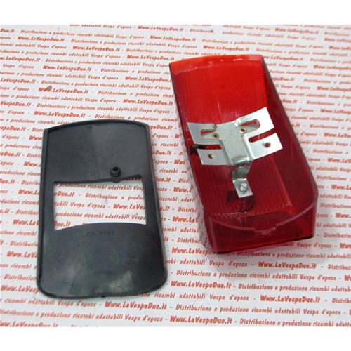 Luz trasera completa para PIAGGIO 50 BOXER o GILERA CBA ro 159985 353887