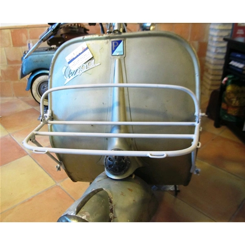 Zu lackierender vorderer Gepäckträger für VESPA 98 125 150, niedriger Scheinwerfer, V1T, V 15T, V30T, V33T, VN, VM, VL von 1946 bis 1958