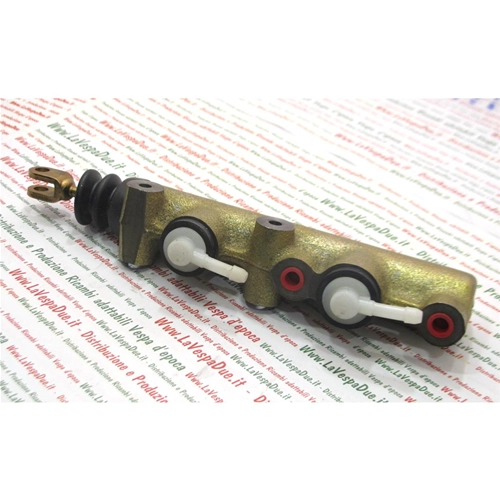 Doppelförder-Bremspumpe für APE CAR CAR P3 ro 229217, Ø Innenzylinder 22 mm, Pumpenlänge 175 mm, Anschlusslöcher Ø 6 mm