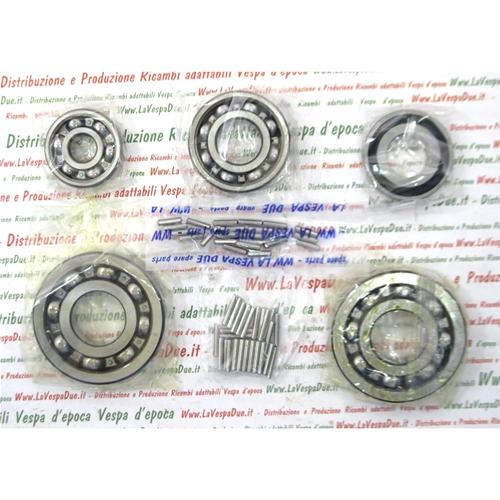 Kit complet de 7 roulements pour la révision moteur des Vespa 125 VN2T (dernière série)