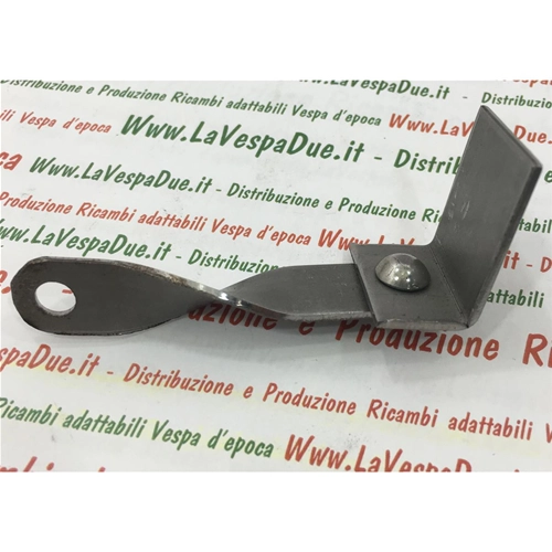 Scharnierplatte für Motorhaubenbefestigung, rechte Motorseite, für Vespa 125 150 V1 / V15 / V30 / V33 / VM / VN / VL von 1946 bis 1957