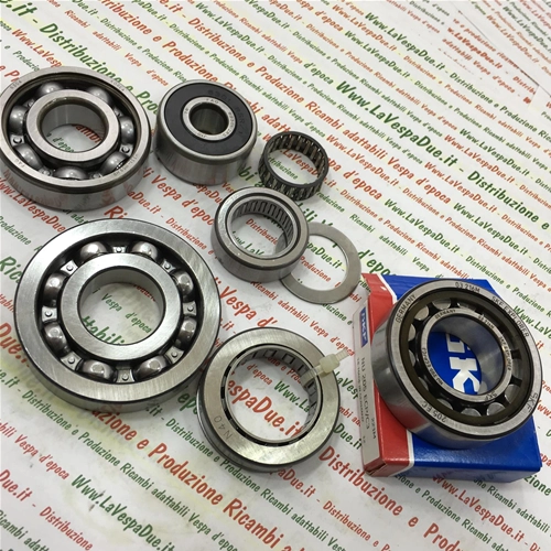 KIT COMPLETO DE 7 RODAMIENTOS PARA REVISIÓN DEL MOTOR DE VESPA 160 GS VSB1T VSB2T 180 SS VSC