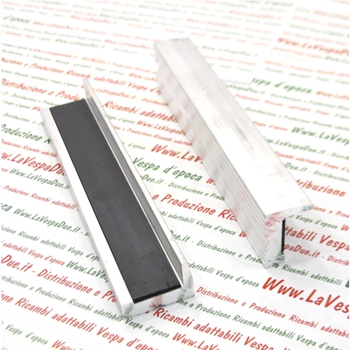 CUBIERTAS MAGNÉTICAS DE ALUMINIO PARA MORDAZAS DE 140 MM DE LARGO Y 240 GR DE PESO, PARA COMPONENTES DE TRABAJO FINOS Y GRUESOS, PARA TODO TIPO DE MORDAZAS.