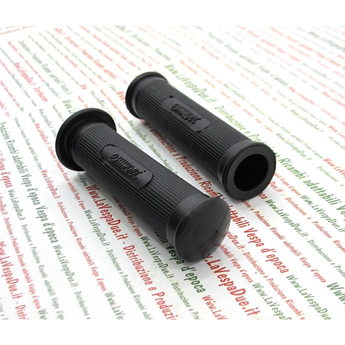 PAR DE PUÑOS DE 22 MM Y 24 MM DE DIÁMETRO PARA MOTOCICLETAS MV EMMÉVI