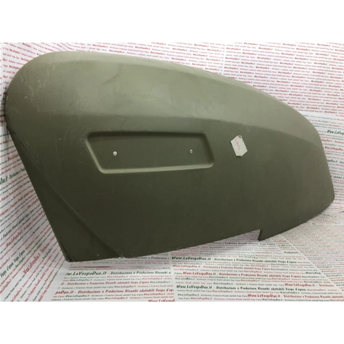 COPPIA COFANI SCOCCHE SACCHE FONDO DI MAGAZINO PER LAMBRETTA 125 150 200 DL DESTRO + SINISTRO