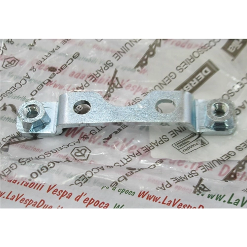 SOPORTE PARA FIJAR MANGUERA / REJILLA / PORTAEQUIPAJES DELANTERO PARA VESPA 125 150 PX DESDE 2011