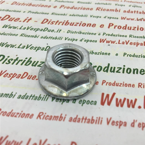 Écrou à bride pour la fixation du moyeu avant de Vespa 50 90 125 NLR Special ET3 SS PK XL Automatica S Rush N