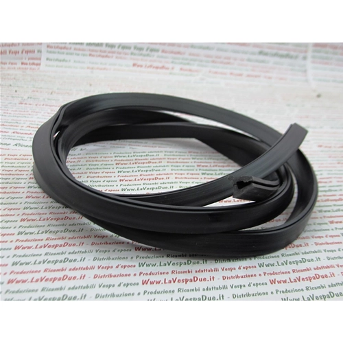 Junta de perfil negro para baúl VESPA 50 90 125 150 160 180 200 NLR PRIMAVERA ET3 PX PE GS SS TS RALLY 175 cm ro 219165 183540