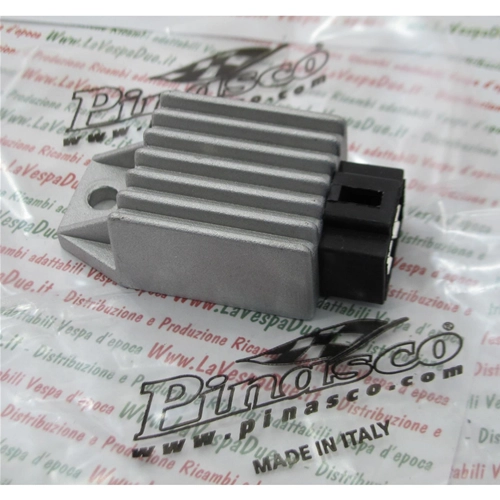 Sonderangebot: Pinasco 6-Volt-Spannungsregler 25350020, nur für Pinasco Flytech 6-Volt-Zündanlagen, Vespa 160 GS, 180 SS, Rally 125, 150 VM, VN, VL, GS, VS