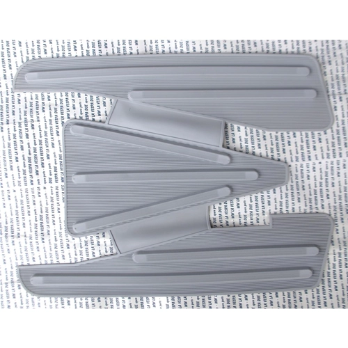 GUMMI-FUSSSTÜTZE MAT GRAU VESPA 150 VL3T STRUZZO VB1T GS DEI POOVERI