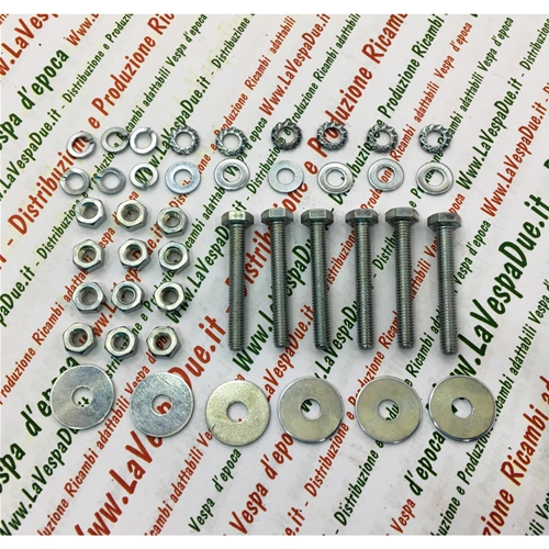 KIT COMPLETO DE TORNILLOS, TUERCAS Y ARANDELAS DE 4 MM PARA LA FIJACIÓN DE CAPÓS LATERALES