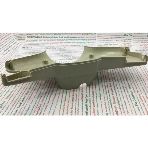 Parte inferiore coperchio sotto manubrio per VESPA COSA 125 150 200 CL CLX COSA 2 r.o. 9012005