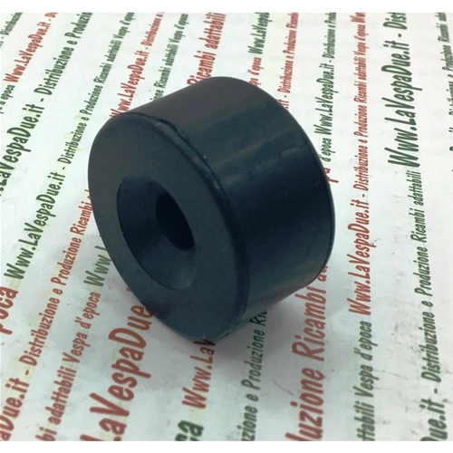 CÁRTER DE MOTOR SILENT BLOCK DERECHO / IZQUIERDO PARA VESPA 50 2° / N / L / R / S 2° / SPECIAL / SR / SS / PK 50 / S / SS DERECHO PARA VESPA PK 50 XL FL / HP / N / RUSH RO 112040