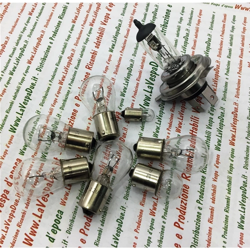 SET OF 8 12 VOLT FRONT AND REAR BULBS FOR VESPA 125 150 200 COSA CL CLX COMPLETE WITH INDICATOR BULBS