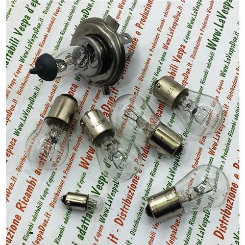 SET OF 7 12 VOLT FRONT AND REAR BULBS FOR VESPA 125 150 200 COSA 2 COMPLETE WITH INDICATOR BULBS