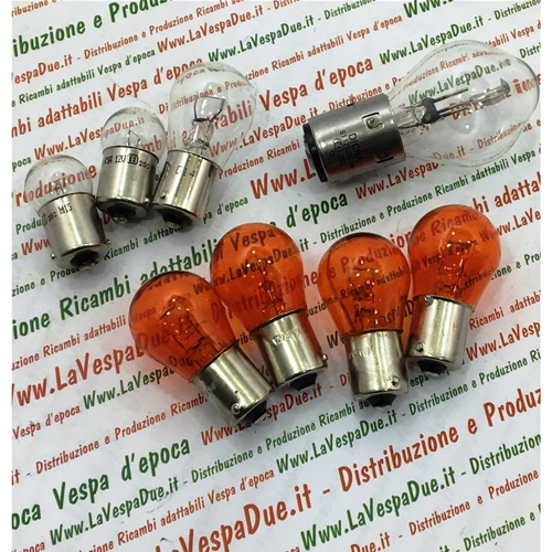 ENSEMBLE DE 8 AMPOULES 12 VOLTS AVANT ET ARRIÈRE POUR VESPA PX 80 125 150 200 ET ARCOBALENO DE 1978 À 1999, COMPLET AVEC AMPOULES DE CLIGNOTANTS ORANGES