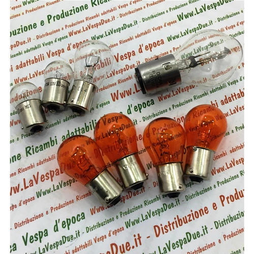 ENSEMBLE DE 8 AMPOULES 12 VOLTS AVANT ET ARRIÈRE POUR VESPA PX 80 125 150 200 ET ARCOBALENO DE 1978 À 1999, COMPLET AVEC AMPOULES DE CLIGNOTANTS ORANGES