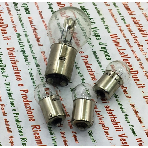 SET OF 4 12 VOLT FRONT AND REAR BULBS FOR VESPA PX P125X P150X P200E WITHOUT INDICATORS