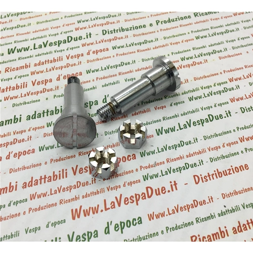 PAIR OF CHROME BOLTS WITH NUTS FOR FIXING THE ENGINE CROSSBEAM TO THE FRAME FOR VESPA 98 V98T 125 V1T