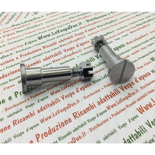 PAIR OF CHROME BOLTS WITH NUTS FOR FIXING THE ENGINE CROSSBEAM TO THE FRAME FOR VESPA 98 V98T 125 V1T