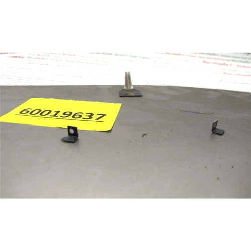 Panneau latéral gauche complet pour Vespa 98, 125 et 150 (modèles V1T, V15T, V98T, V30T, V33T, VM1T, VM2T, VN1T, VN2T et VU1T) de 1946 à 1958