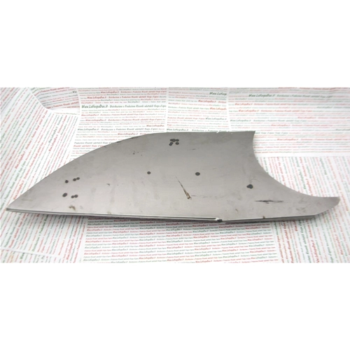 Panneau latéral gauche complet pour Vespa 98, 125 et 150 (modèles V1T, V15T, V98T, V30T, V33T, VM1T, VM2T, VN1T, VN2T et VU1T) de 1946 à 1958